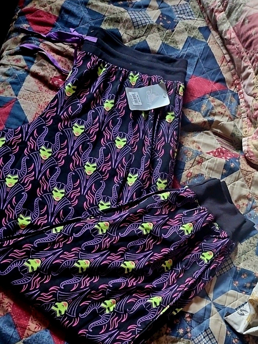 Disney Store Ladies Maleficent Pajamas/lounging Pants XL